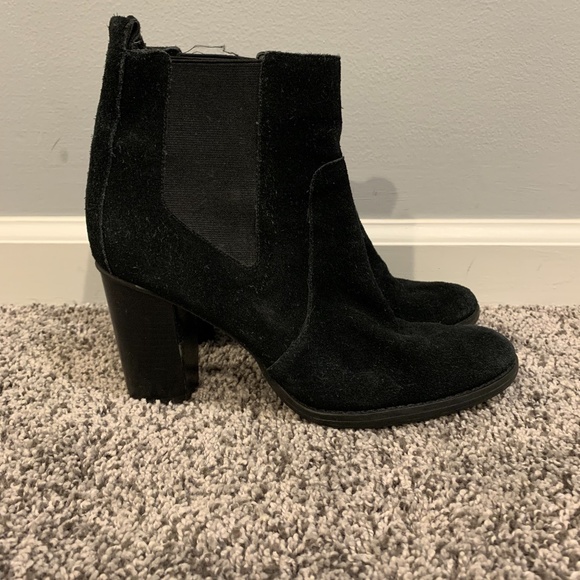 14th & Union Pull On Suede Ankle Booties 8.5 - Picture 5 of 11